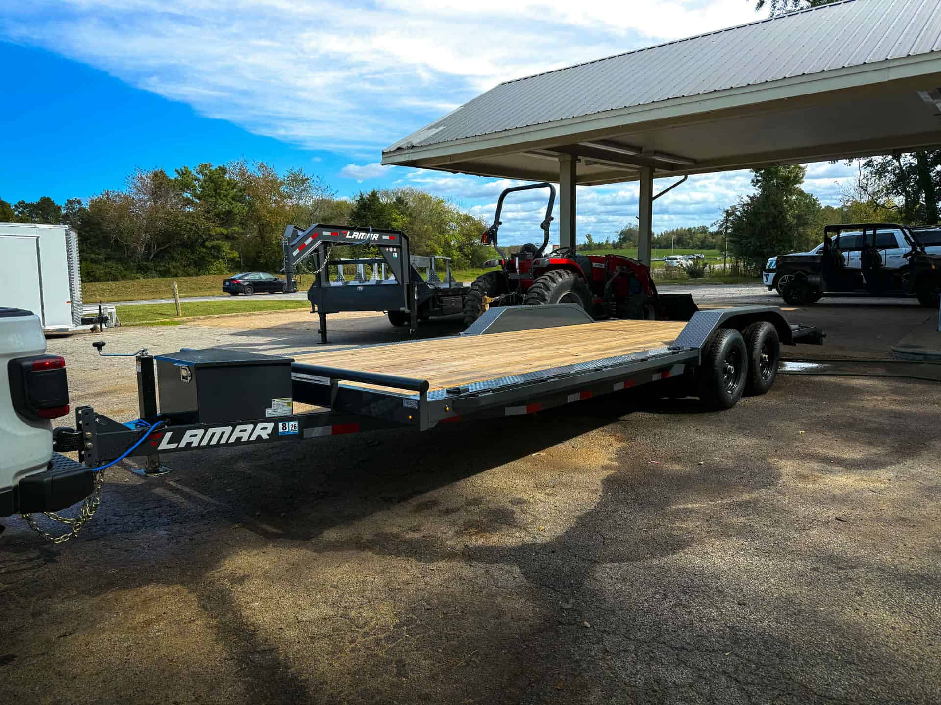 22' Car Hauler w/ Drive Over Fenders