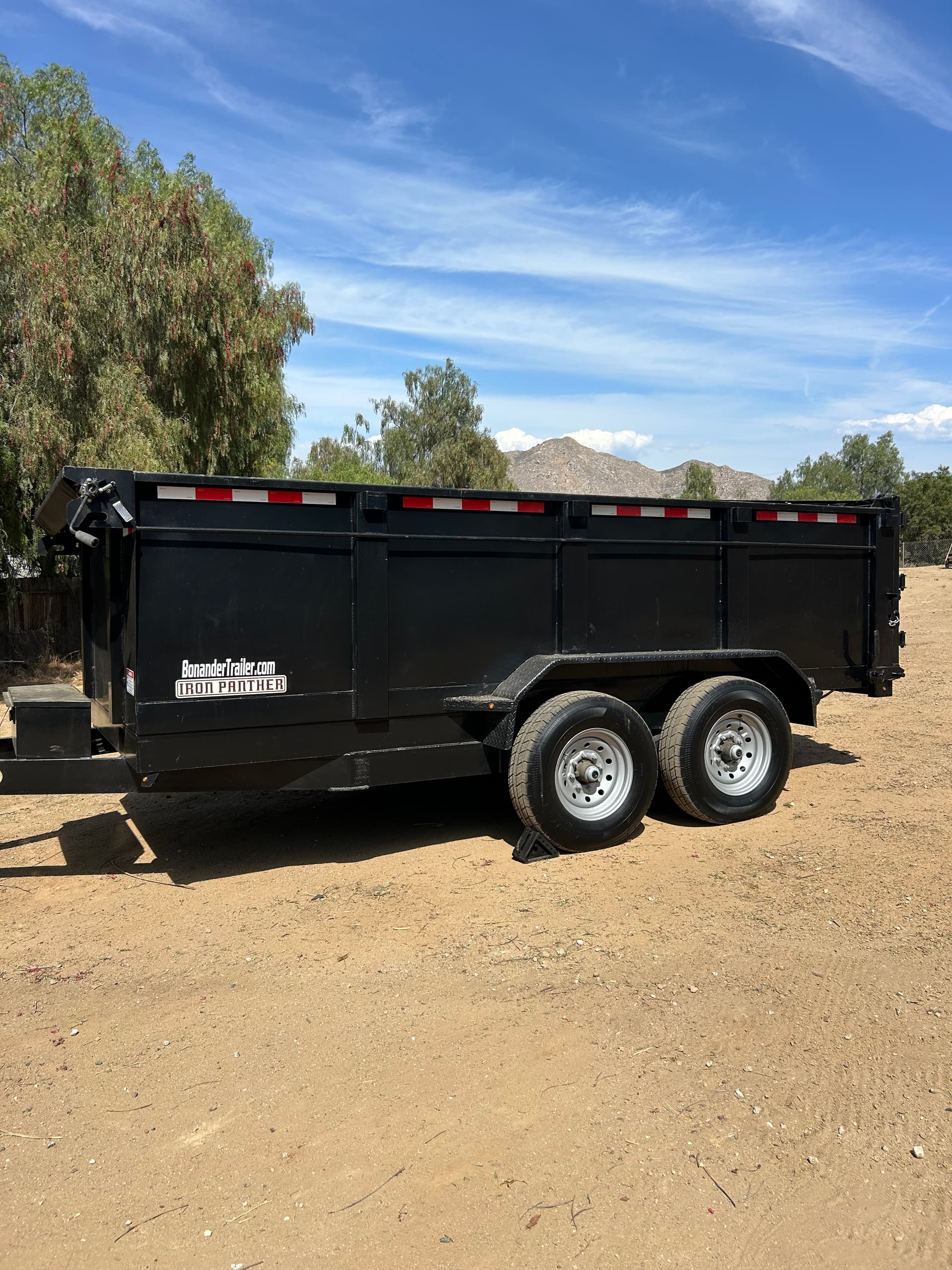83" x 14' Dump Trailer