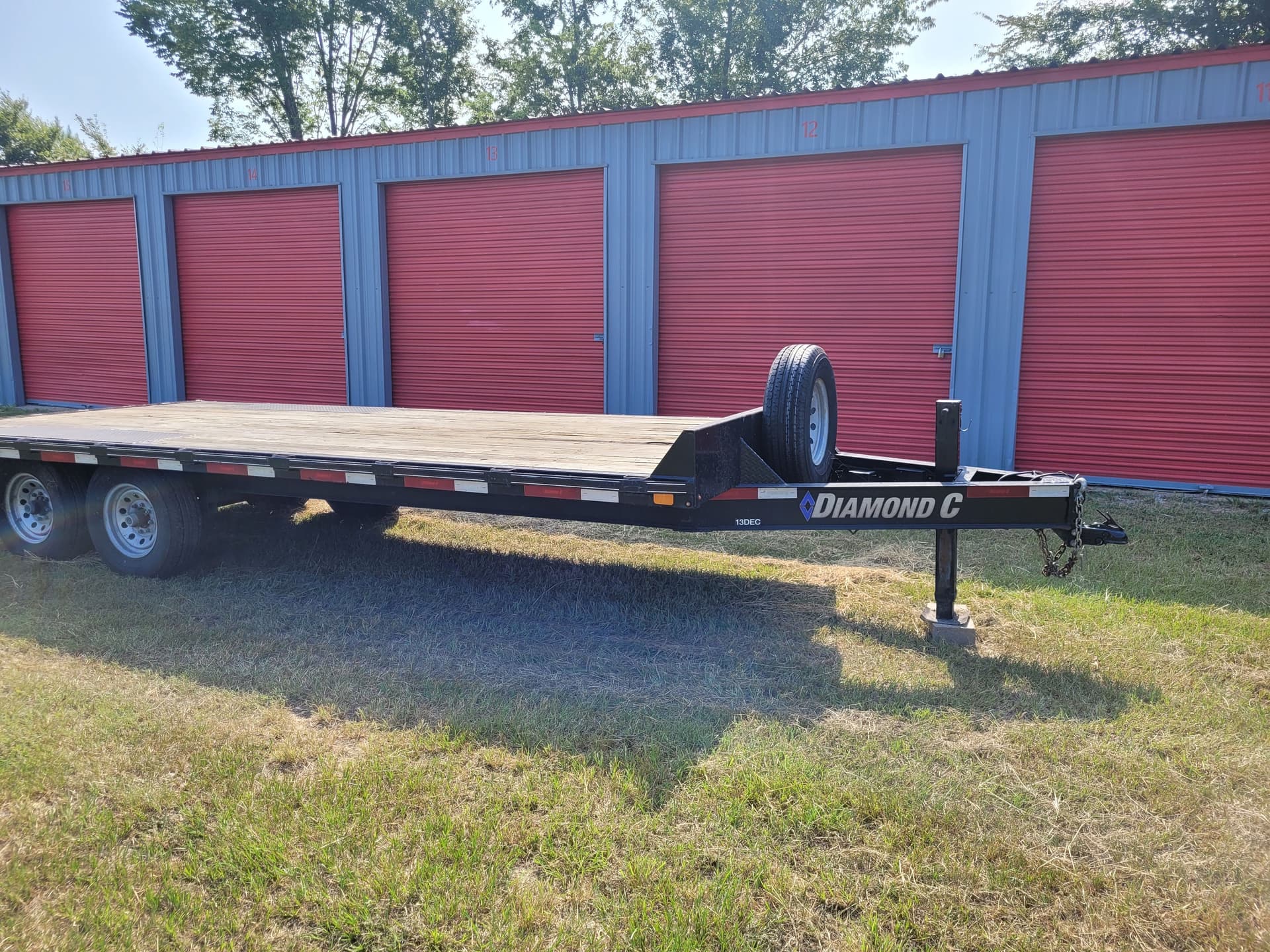 22ft DeckOver Trailer
