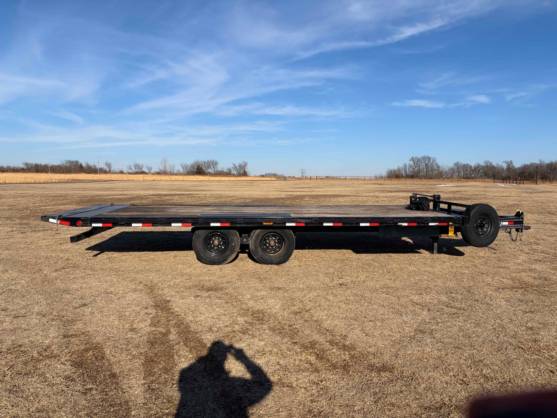 22ft Deckover Trailer