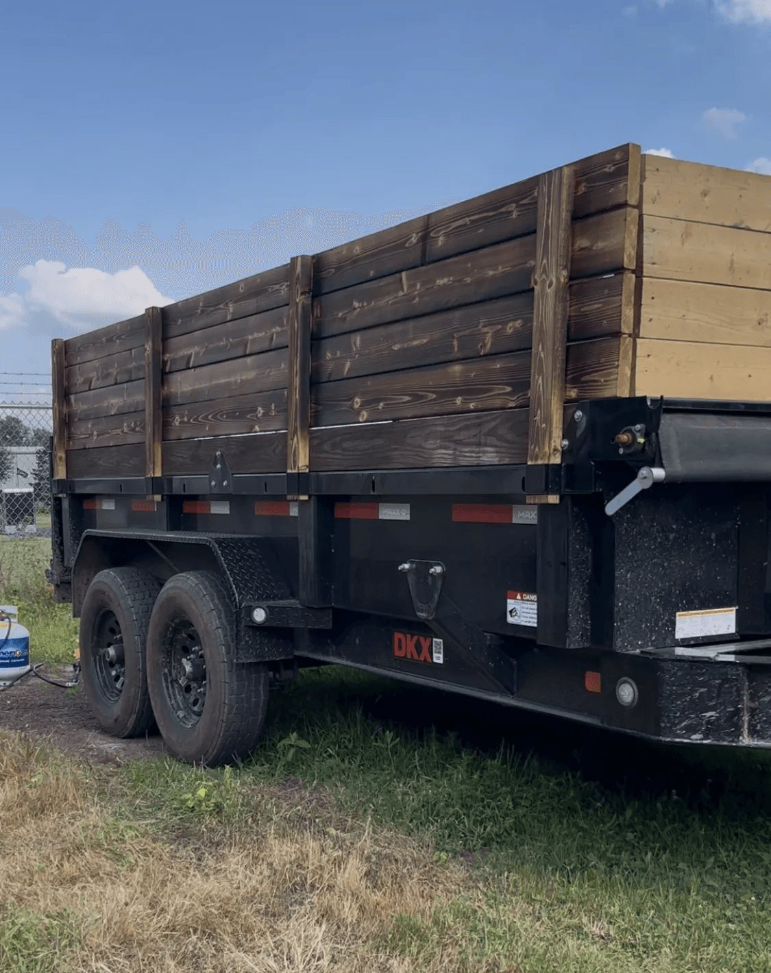 83" x 14' Dump Trailer