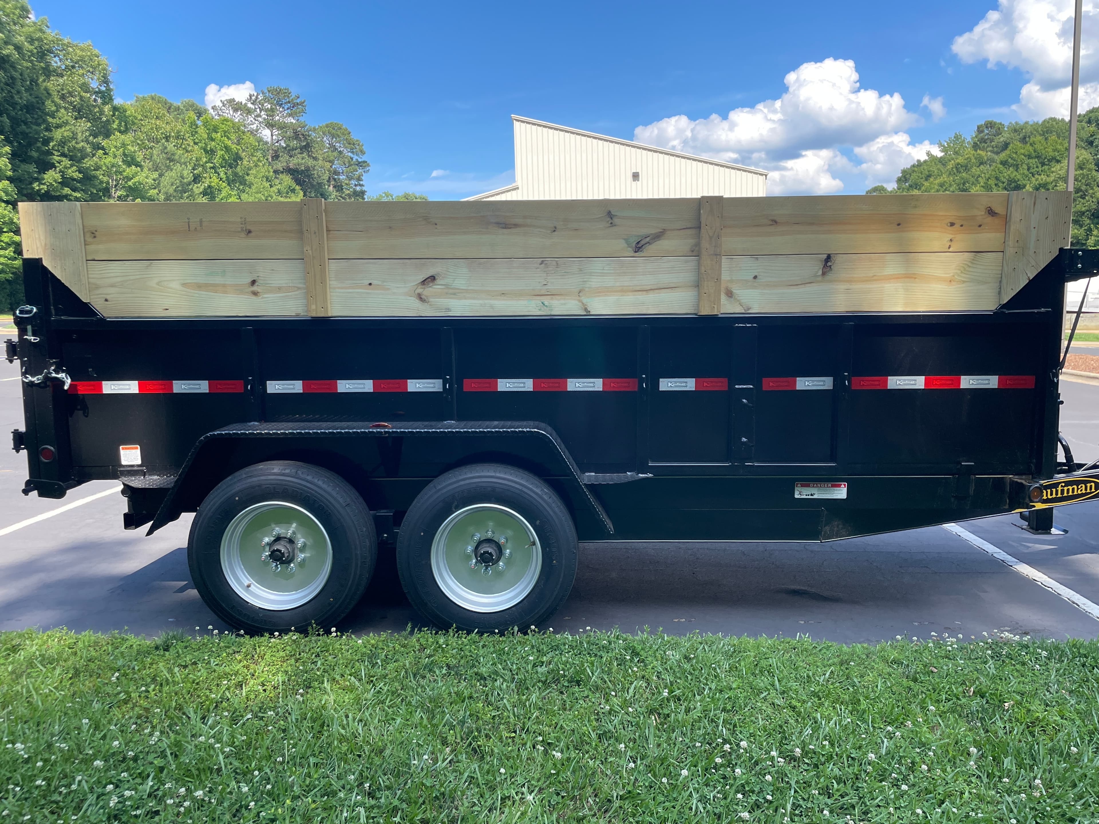80" x 14' Dump Trailer