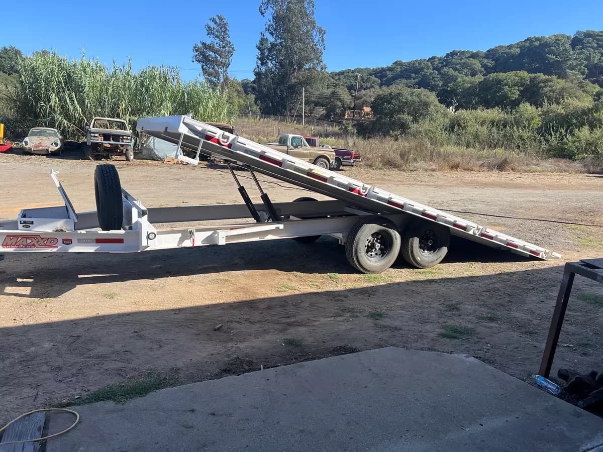 22ft Deck Over Tilt Trailer 14k