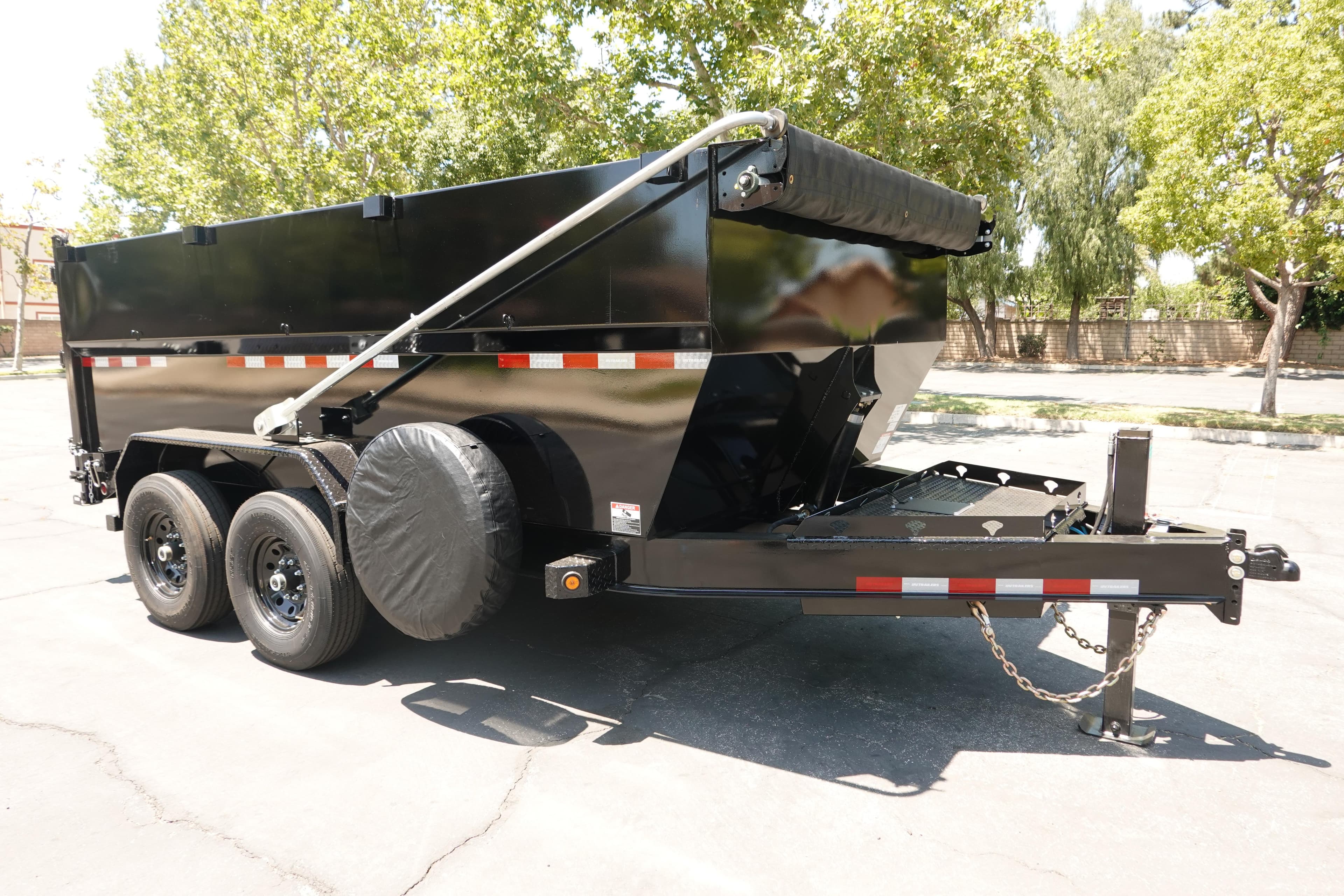 83" x 14' Dump Trailer