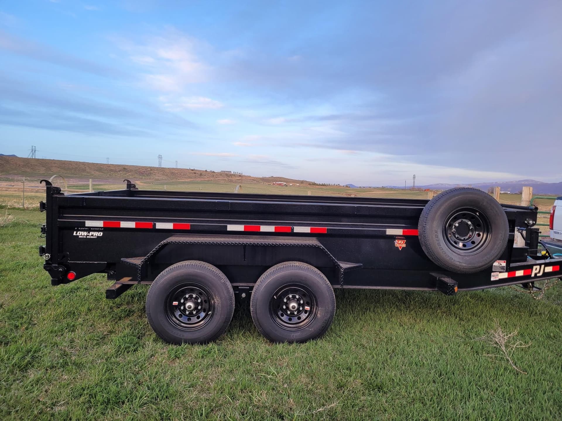 83" x 14' Dump Trailer #1247