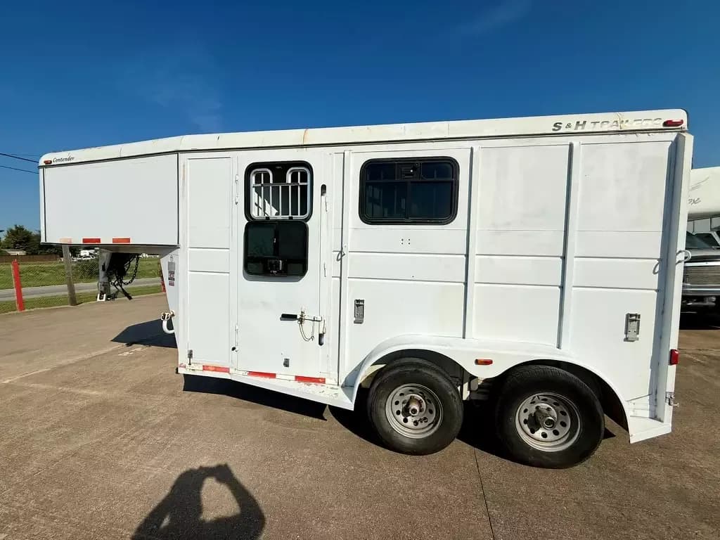 23ft Gooseneck Trailer